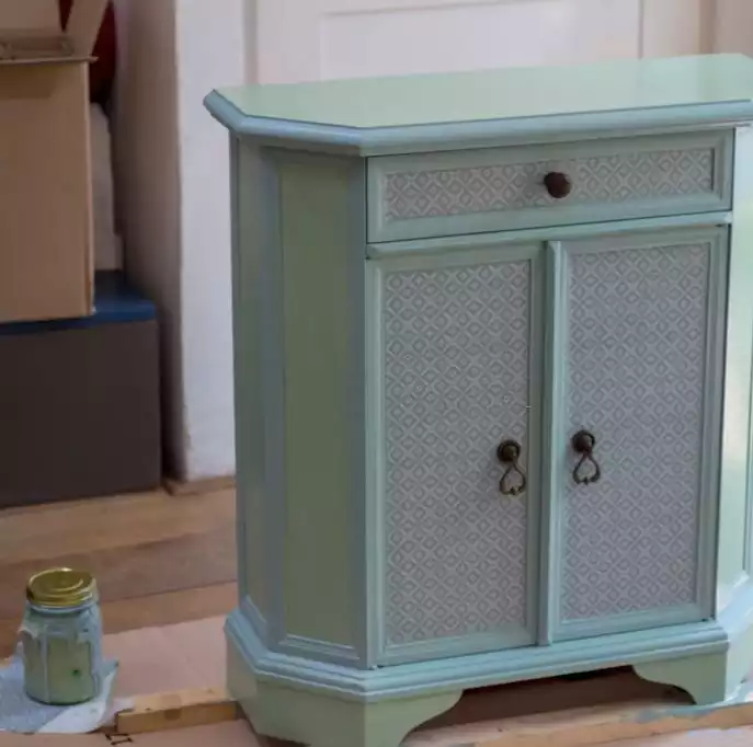 FURNITURE PAINTING    